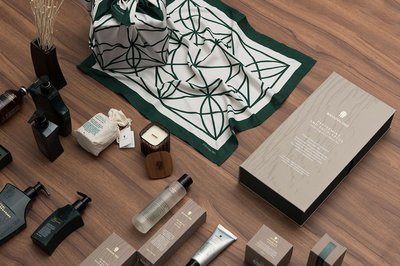 Banyan Tree 护理品品牌视觉形象策划与展示